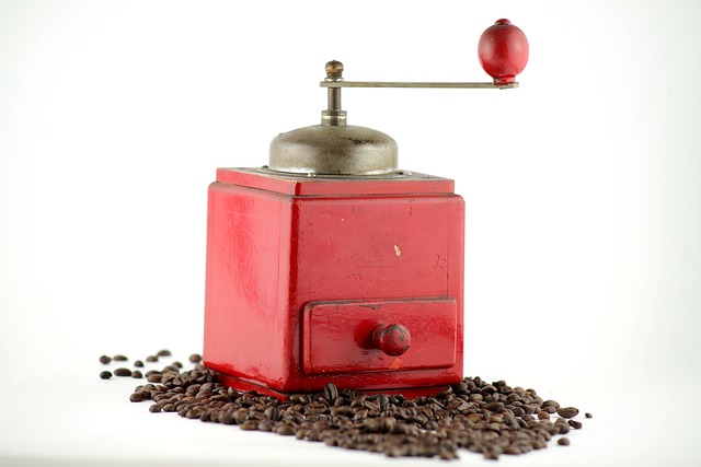 De bedste kaffemøllemaskiner: sammenligning, anmeldelser og købsvejledning